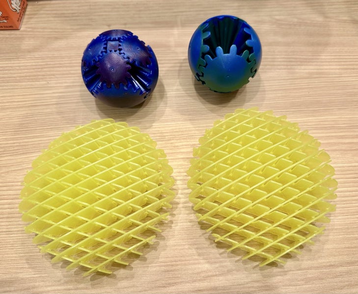 3D-printed fidget toys Carousel 1