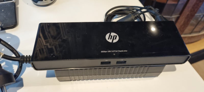 HP Port Extender Carousel 2