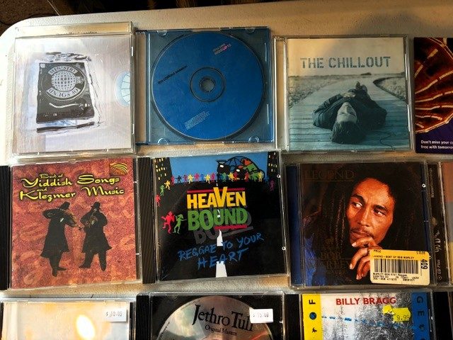 13 x CD's: Various incl The Chillout, Bob Marley, Pink Floyd etc (2071S) Carousel 2