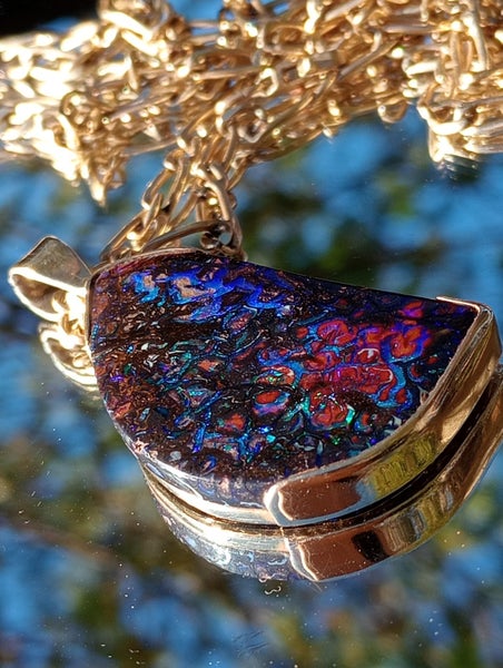 56 cts Australian Boulder Opal 14kt Gold Pendant Carousel 8