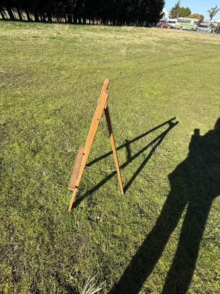 Wooden Painting Easel Carousel 2