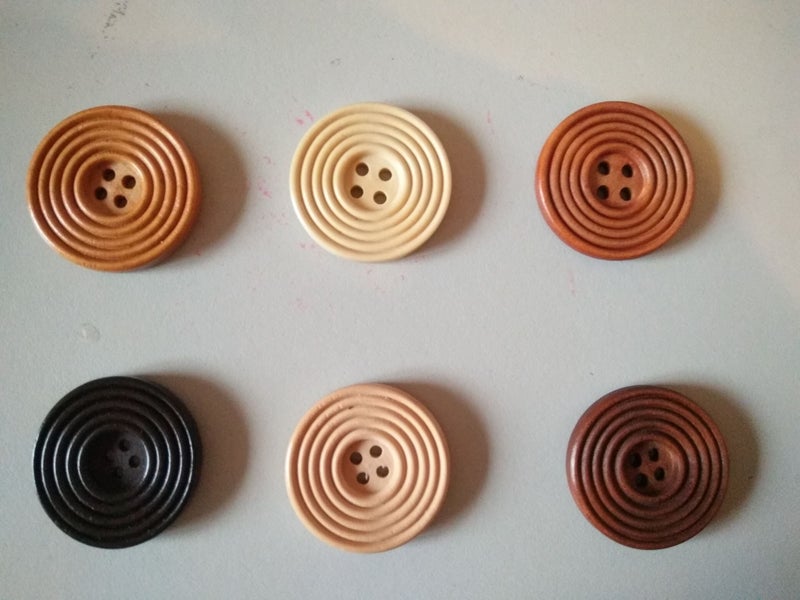 Wooden buttons Carousel 6