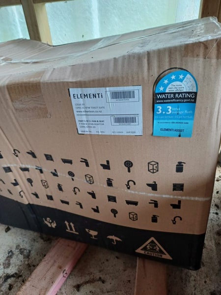 Toilet Brand New still in Box - Make an Offer Carousel 4