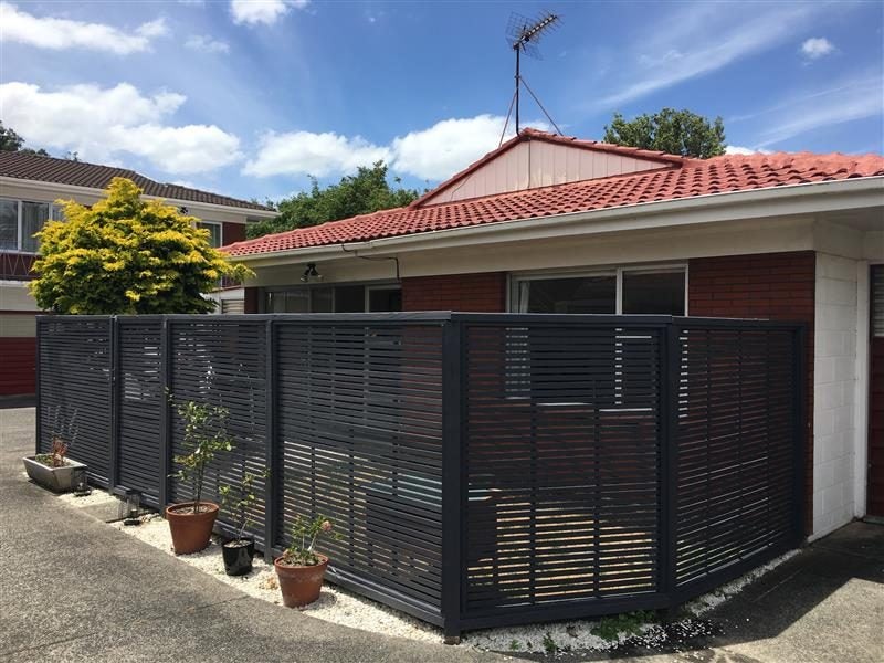 Image 1 of 8
