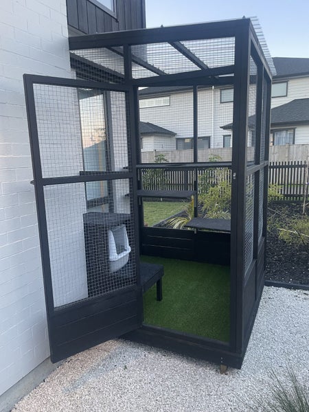 catio, outdoor cat enclosure Carousel 2