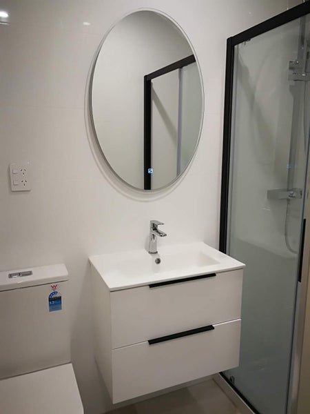 Vanity - **Slim Ply-Wood** Gloss White wall hung 600mm Carousel 2