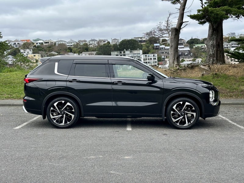 2021 Mitsubishi Outlander VRX 2.5L Petrol *7 Se...63612887001089112