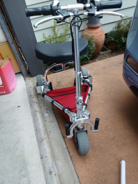 Mobility Scooter (folds into pack for travelling) Carousel 2