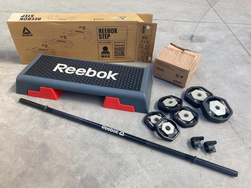 Reebok Pump Set - Bar, Weights, Adjustable Step & Collars Carousel 1