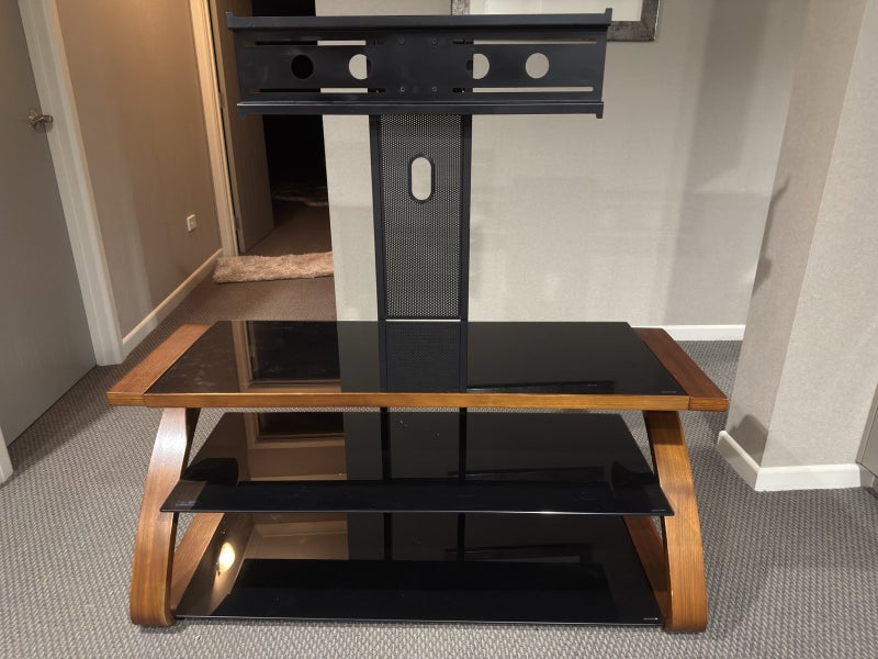 TV Stand Carousel 1