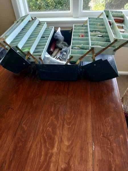 Vintage Fishing Accessories Carousel 10