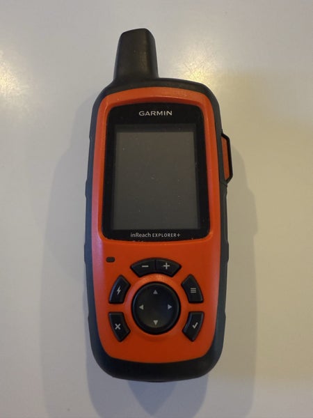 Garmin inReach Explorer+ – Satellite Communicator & GPS Mapping Carousel 1