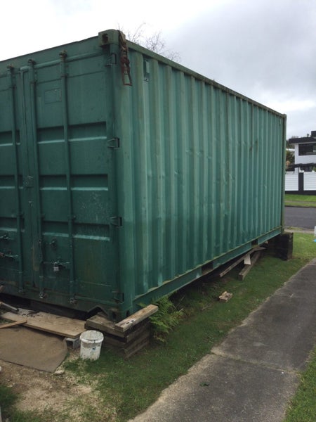 20ft Container. Carousel 2