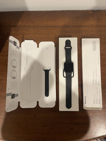 Apple Watch Series 7 – 45mm Midnight Aluminium (GPS) Carousel 4