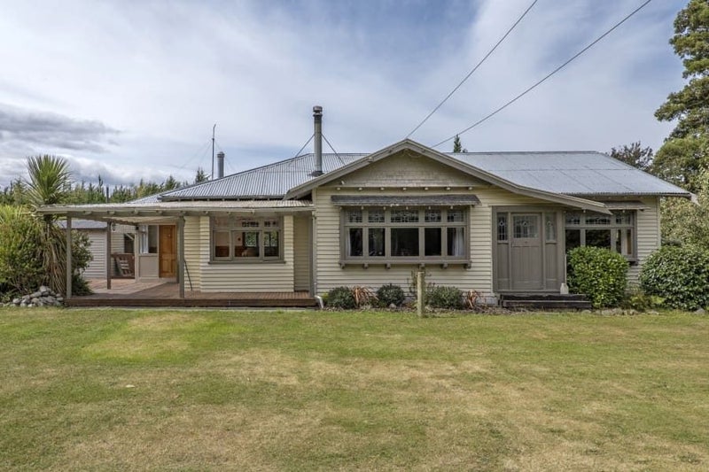 Image 1 of 18