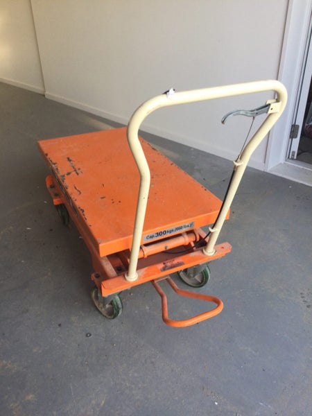 Bishaman Table Lifter Carousel 2