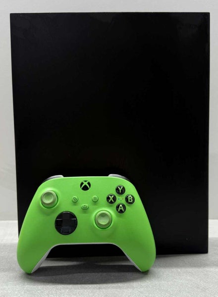 Xbox One X (Model: 1787) Black 1TB Carousel 1