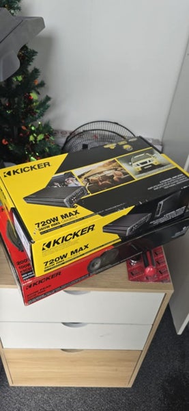 Kicker amp and speaker's Carousel 1