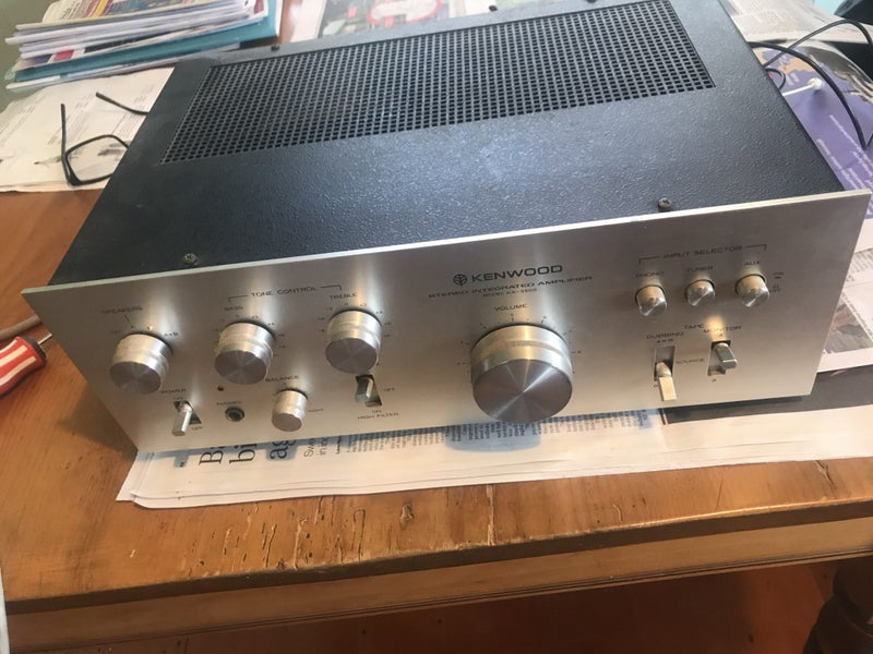 Kenwood stereo amp Carousel 1