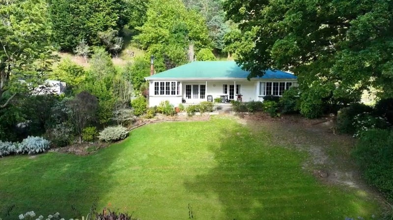 Image 1 of 18