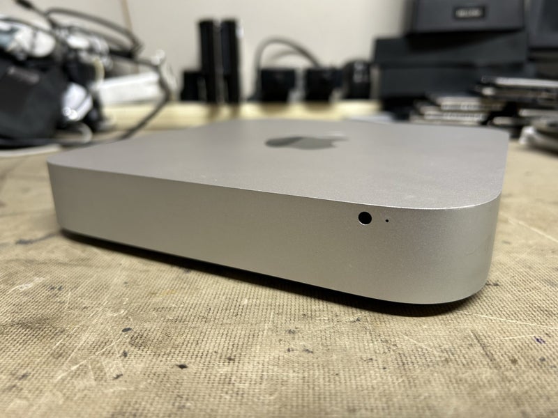 Apple Mac Mini - i5/4GB/1TB Carousel 1