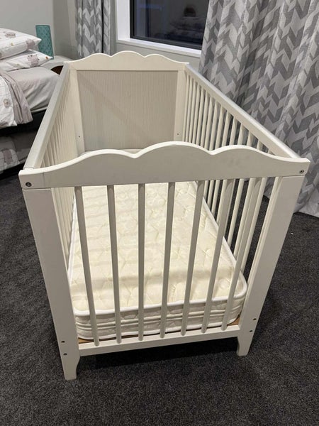 Baby cot Carousel 2