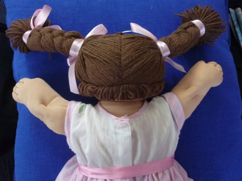 Vintage Cabbage Patch doll with genuine clothes + shoes Carousel 8