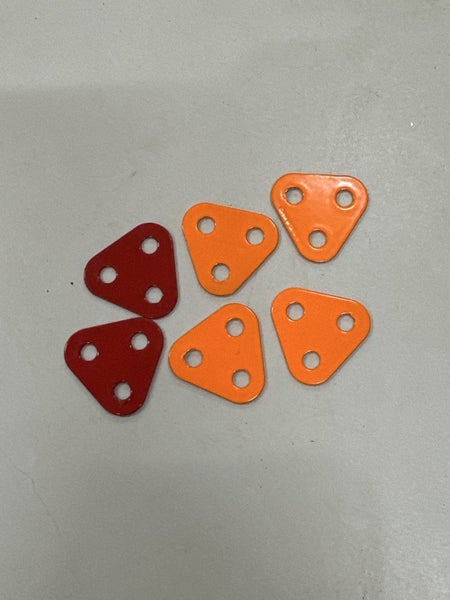 Meccano 1” Triangular Bracket x 6 Carousel 1