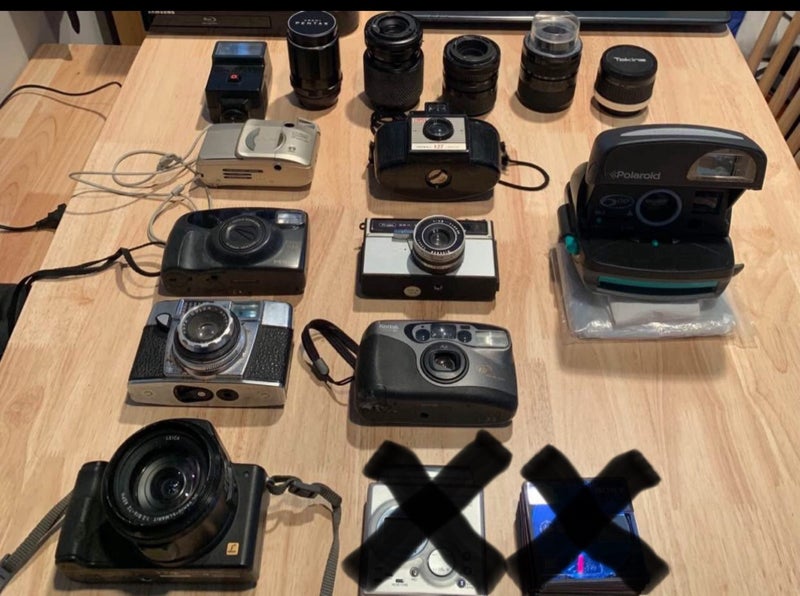 Bulk Cameras and lenses Carousel 1
