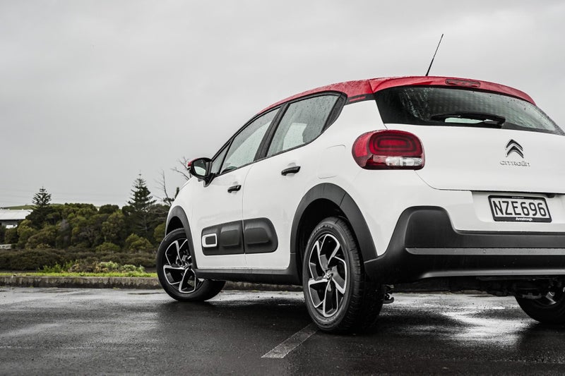 2022 Citroen C3 Shine 1.2PT ECO AUTO663613210613635112