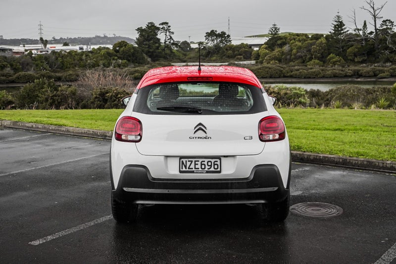 2022 Citroen C3 Shine 1.2PT ECO AUTO663613210613635114