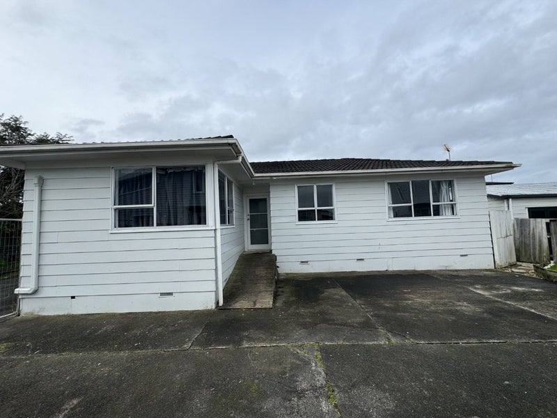 Image 1 of 21