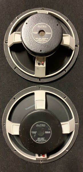 2 x ALTEC 421-8LF 8 ohm Reconed 15" drivers. Carousel 1