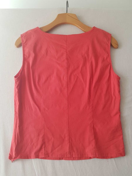 Women's Cotton Top Size M Carousel 2