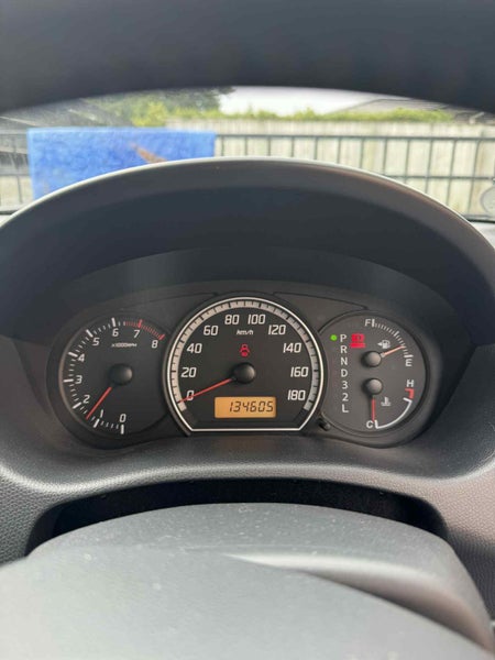 2005 Suzuki Swift63613186505345114