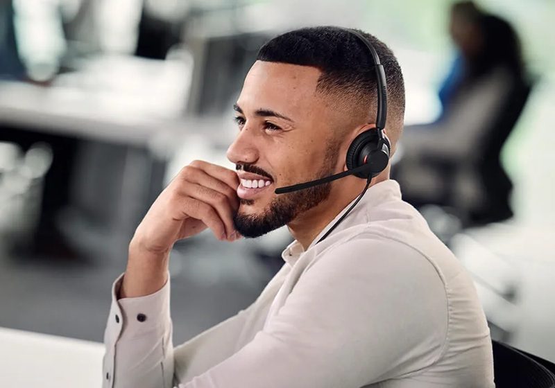 Jabra Engage 40 Stereo MS USB Headset - USB-C/A Adaptor, Inline Call Controll... Carousel 2