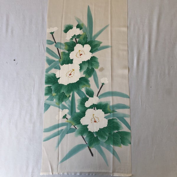 Vintage Japanese Cream Silk Floral Fabric Piece Kimono Panel Carousel 14