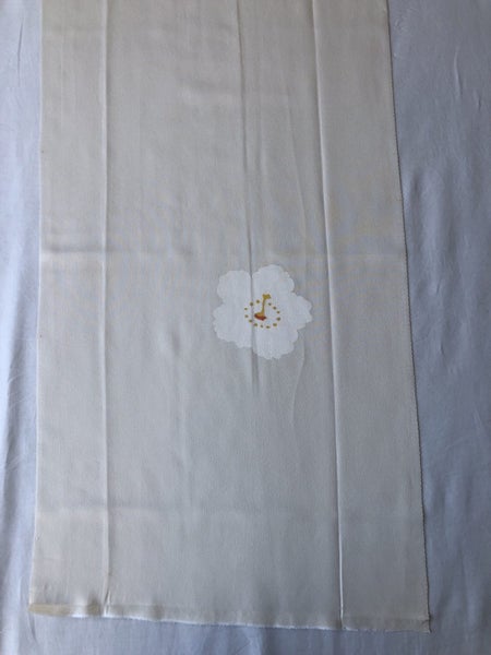 Vintage Japanese Cream Silk Fabric Piece Kimono Panel White Flower Carousel 9
