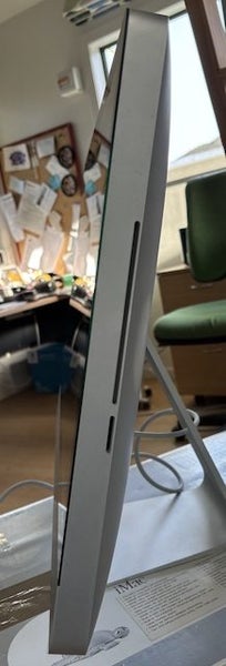 iMac 27" (mid 2010) Carousel 2