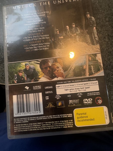 Stargate SG-1: Season 2 DVD Carousel 2
