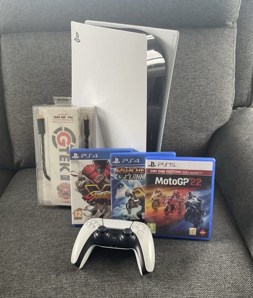 PS5 Disc Bundle - Games, Controller, Stand etc… LIKE NEW Carousel 1