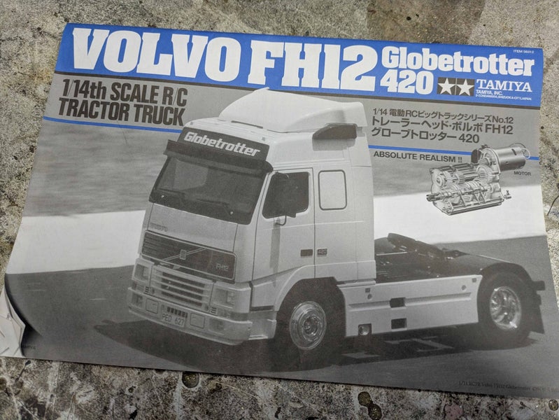 Tamiya Volvo FH12 420 4x2 truck Carousel 1
