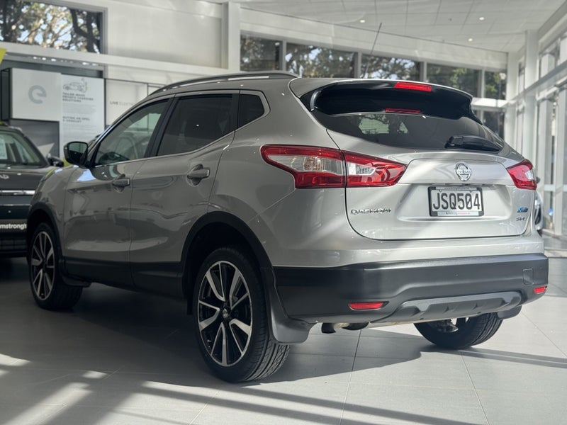 2016 Nissan Qashqai St-L 2.0P/CVT63613187516546112