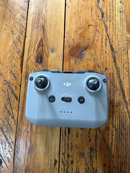 DJI Mini 4K Drone + Spare Battery Carousel 5