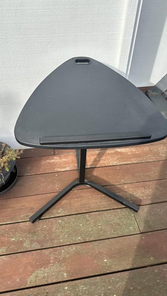 Laptop Table Carousel 1