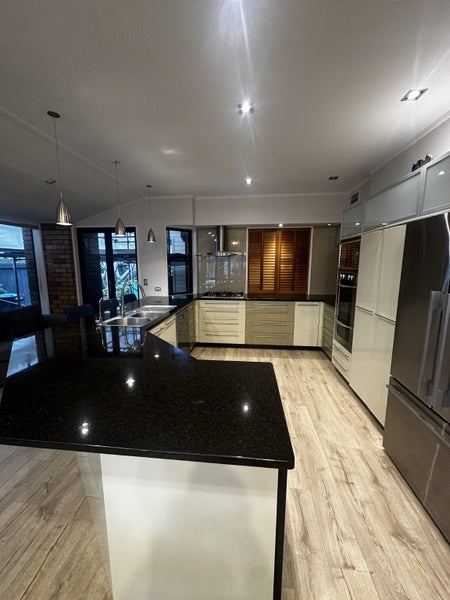 Kitchen Carousel 1