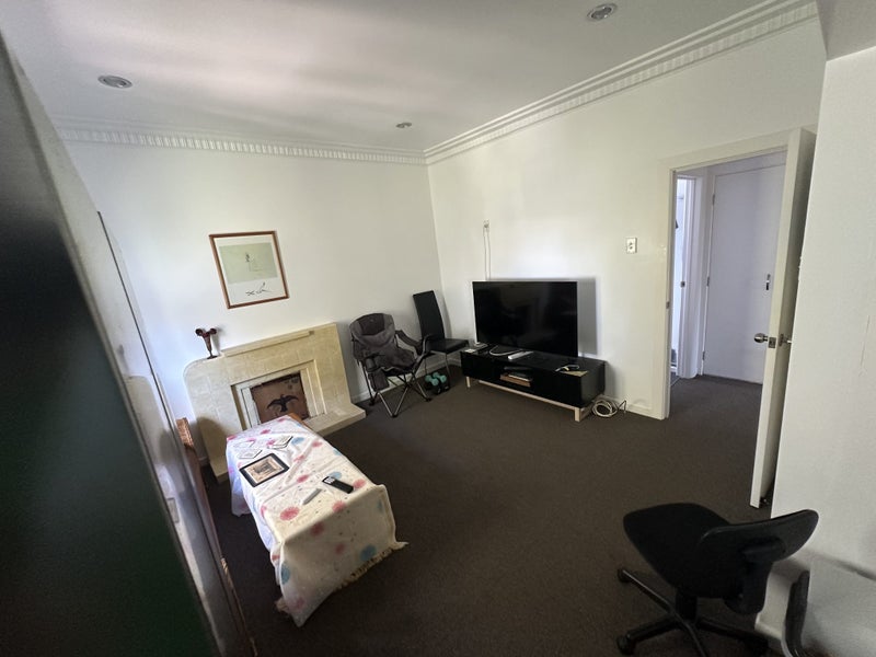 One Tree Hill, 4 bedrooms64355953378562113