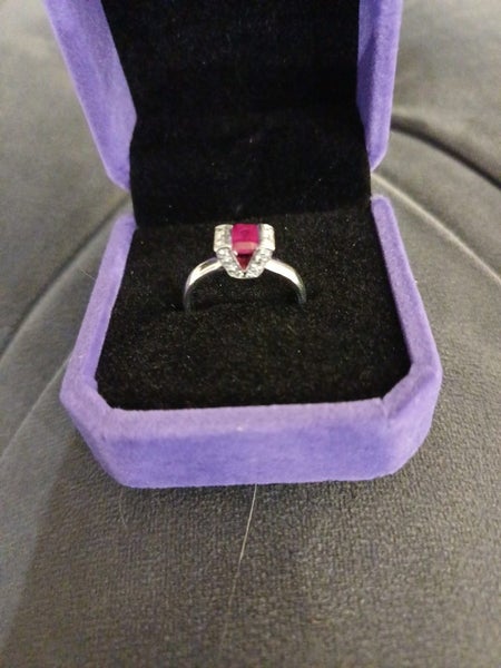 Ruby and diamond platinum ring63615440422913111