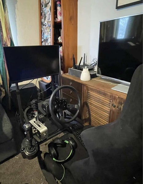 Gaming PC & Simulator Set Up (PG) Carousel 2