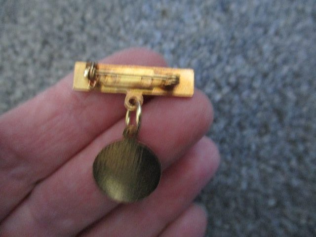 KAIKOURA BOWLING CLUB - BADGE, enamelled. Carousel 2